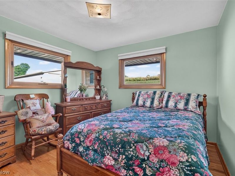 9015 Mapleton Street SE, East Canton, OH 44730 Photo 21