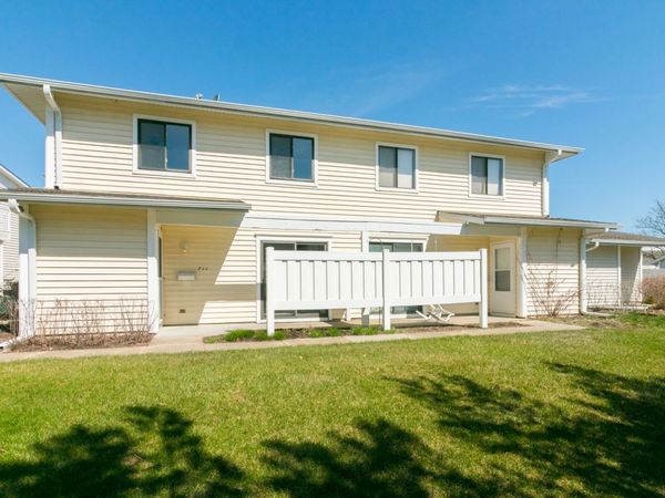 711 Sunfish Point , Schaumburg, IL 60194