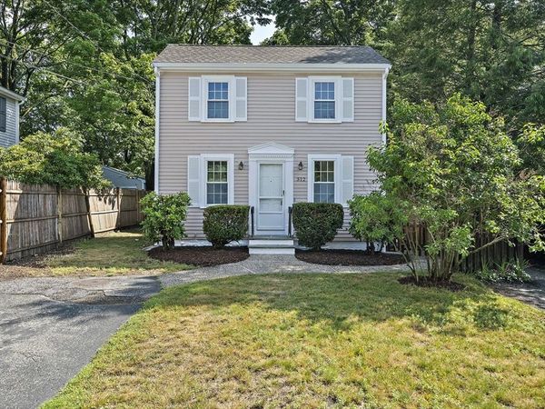312 Hunnewell Street, Unit 1, Needham, MA 02494