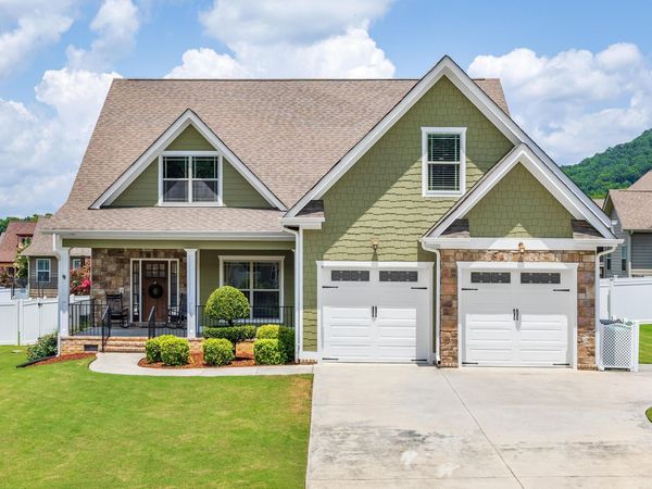 8405 Deer Run Circle, Ooltewah, TN 37363