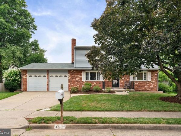 4084 BRAXTON ROAD, CHANTILLY, VA 20151