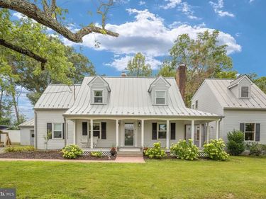 1372 COURTHOUSE ROAD, STAFFORD, VA 22554