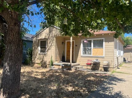3801 35th St, Sacramento, CA 95820 Photo