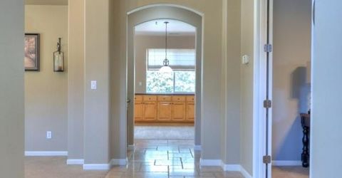 565 Bodeson Ct, Ripon, CA 95366 Photo