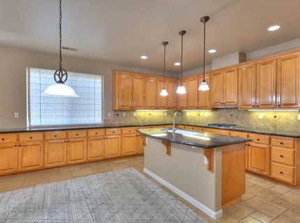 565 Bodeson Ct, Ripon, CA 95366 Photo