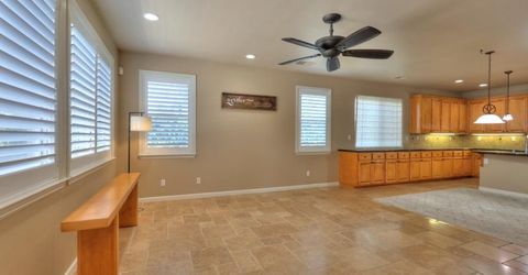 565 Bodeson Ct, Ripon, CA 95366 Photo
