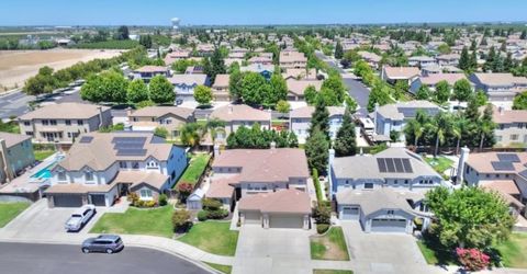 565 Bodeson Ct, Ripon, CA 95366 Photo