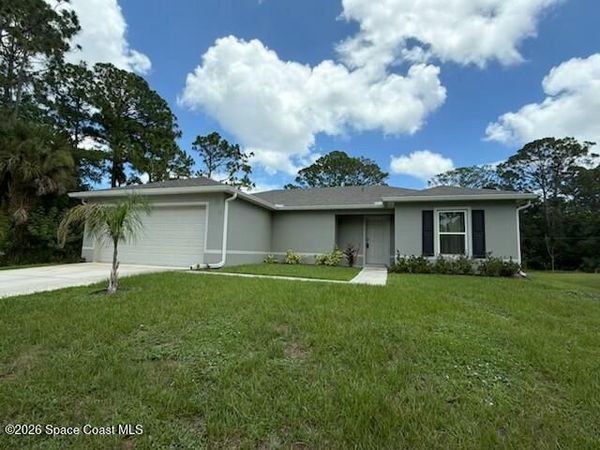 237 Franciscan Avenue NW , Palm Bay, FL 32907