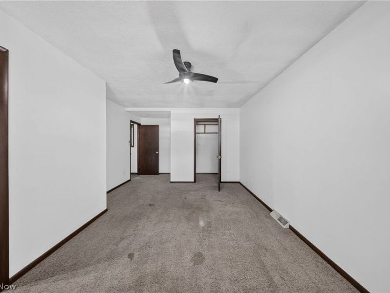 134-136 Brookfield Street, Louisville, OH 44641 Photo 11