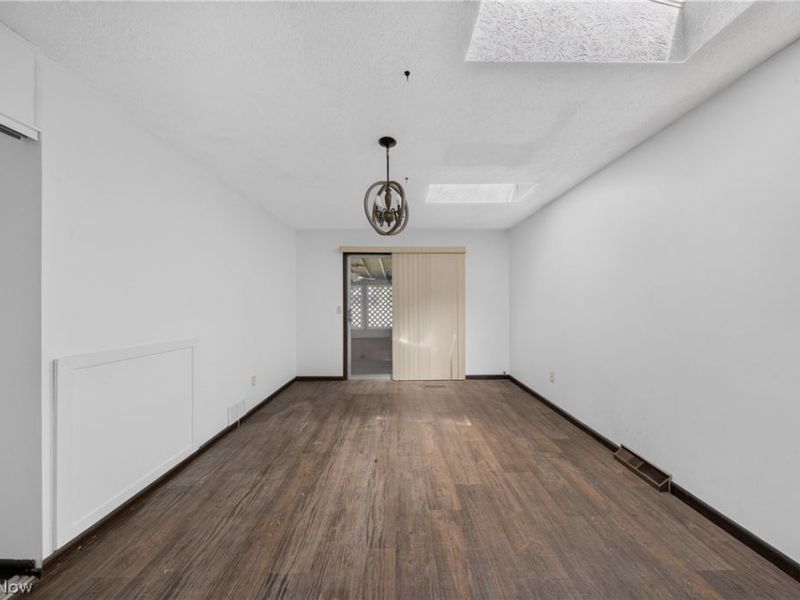 134-136 Brookfield Street, Louisville, OH 44641 Photo 8