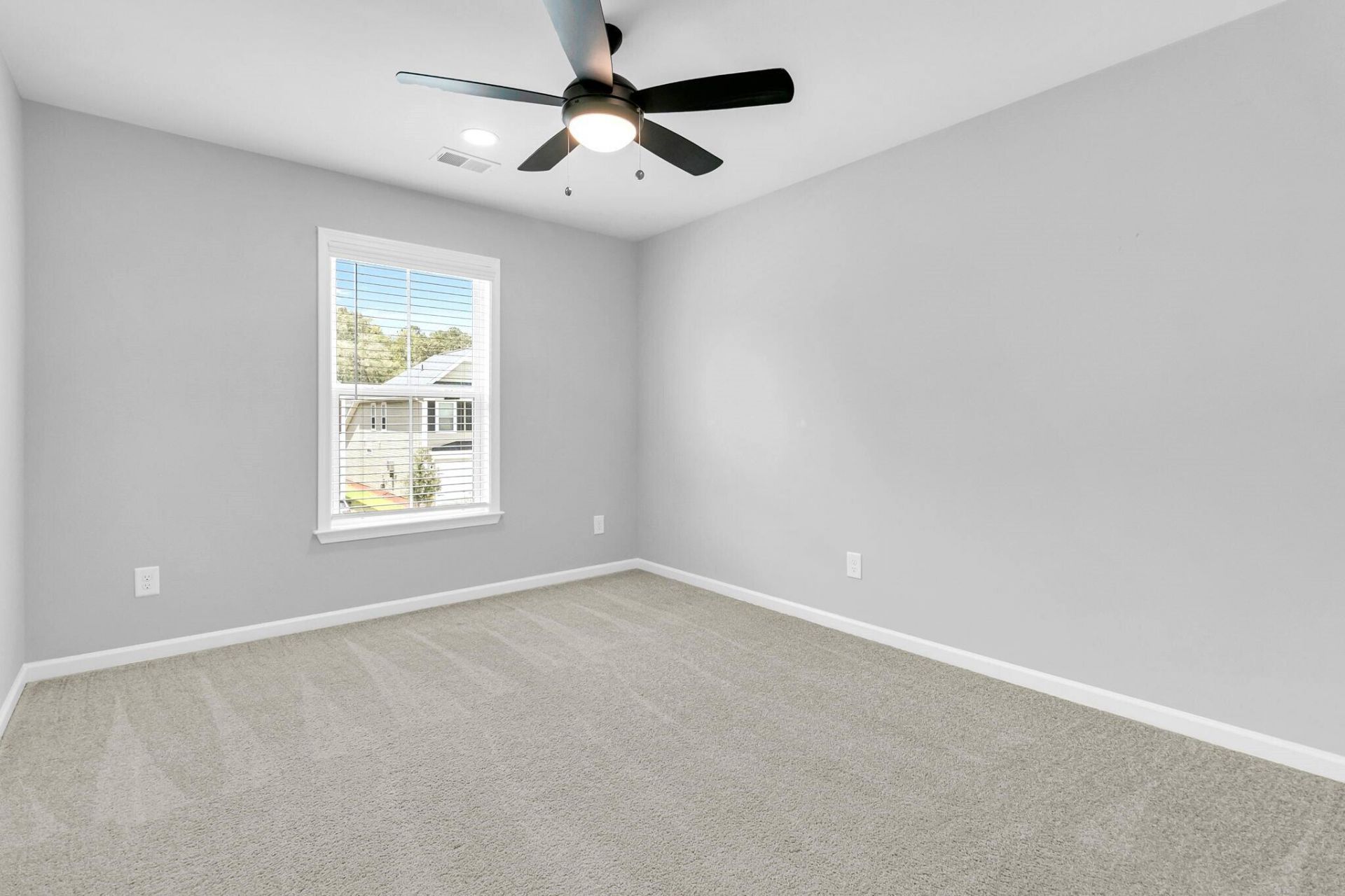 8614 Windsor Hill Boulevard Photo 38