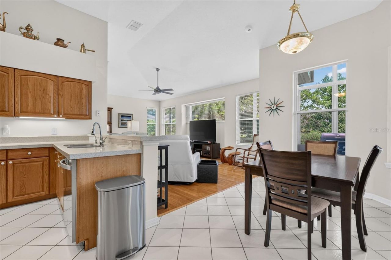 8059 Laurel Ridge Drive , Mount Dora, FL 32757 Photo