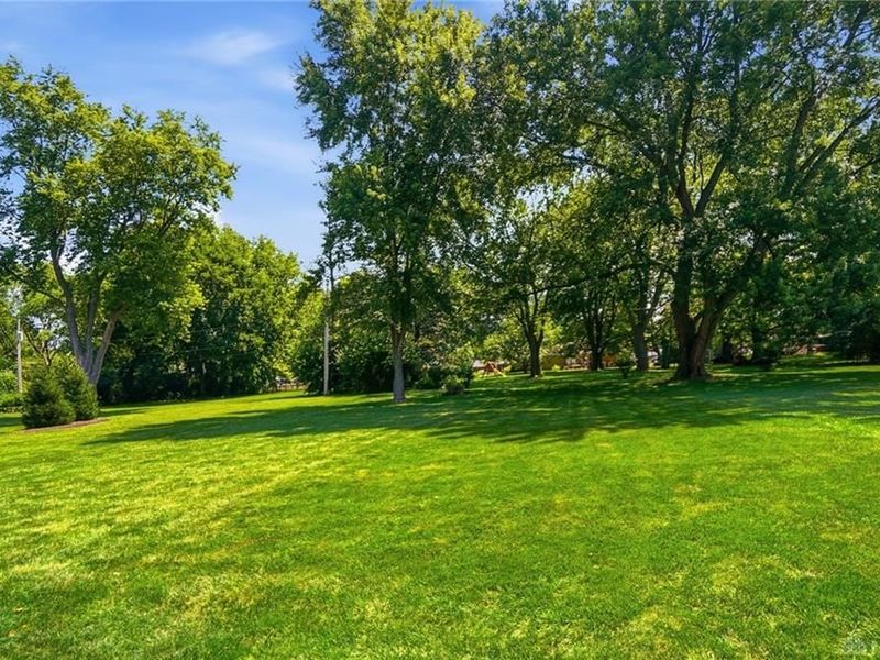 2221 Fiesta Drive, Troy, OH 45373 Photo 66