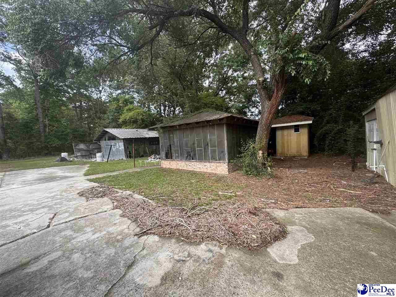 352 Bayview Cir Photo 13