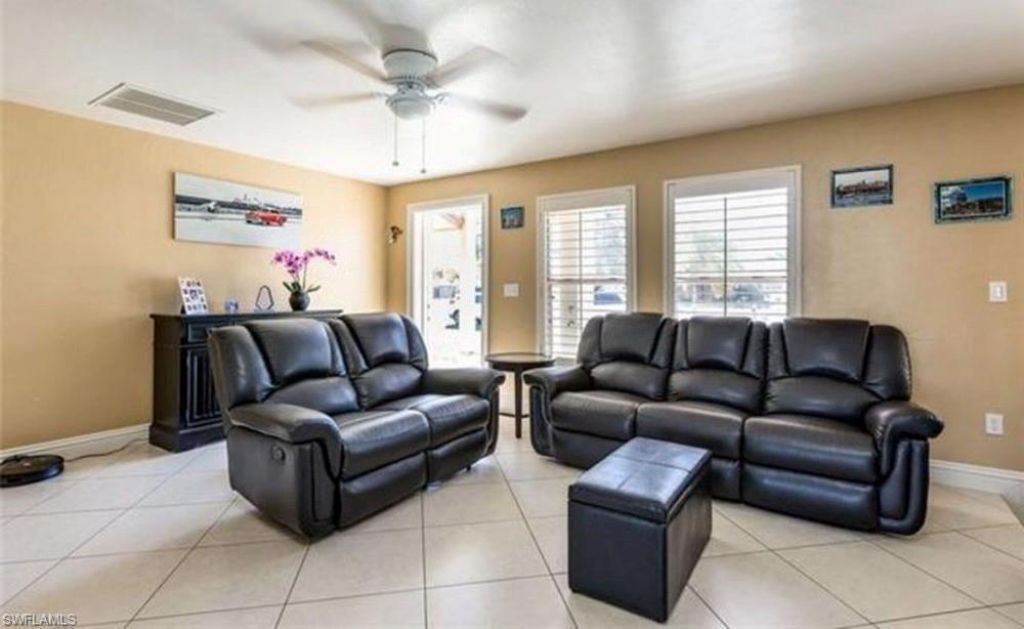 5325 23rd Pl Sw, Naples, FL 34116 Photo