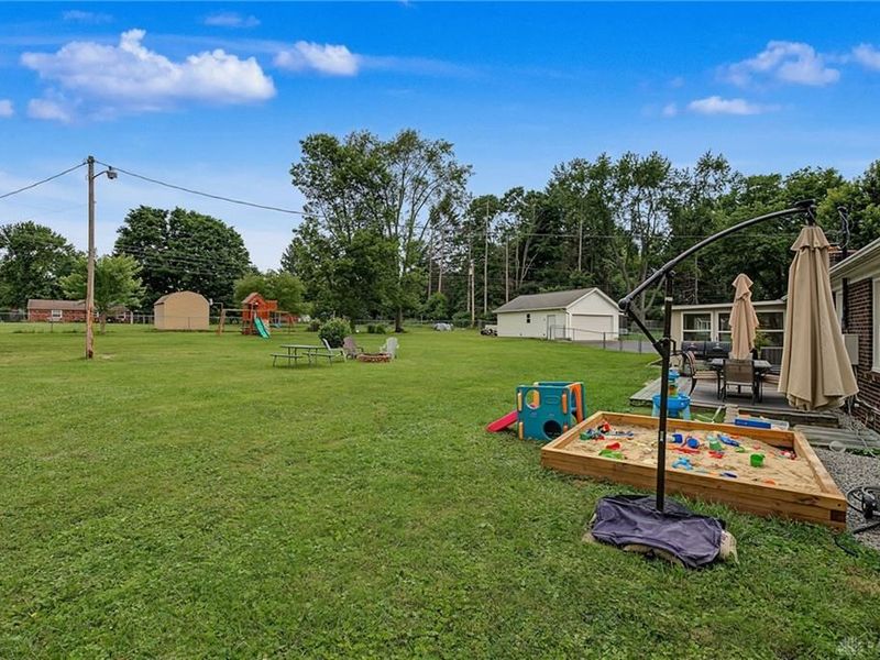 1545 Gunther Drive, Bellbrook, OH 45305 Photo 16