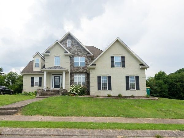 320 Creekside Dr , Lewisburg, TN 37091