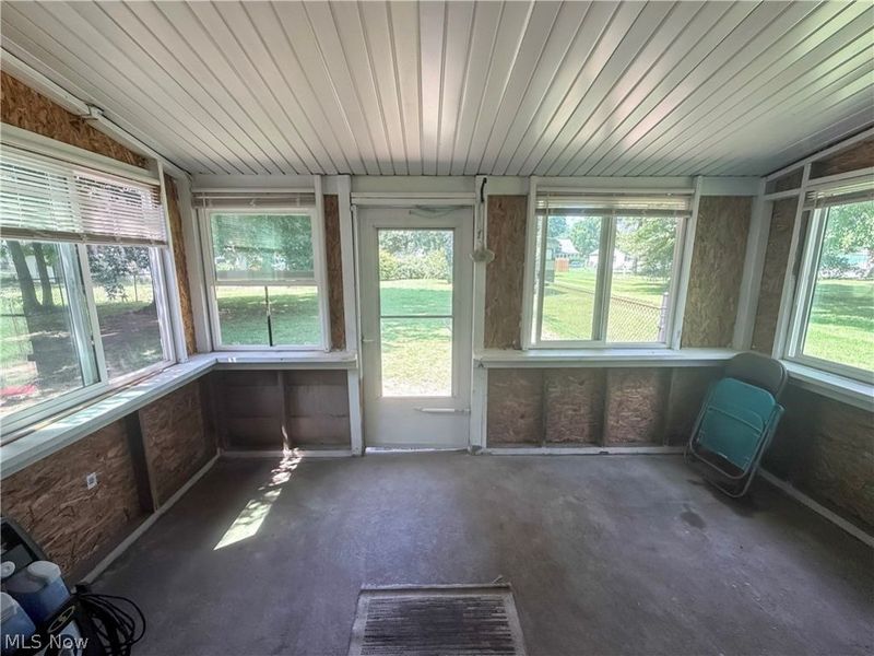 2110 Rockland Ave, Belpre, OH 45714 Photo 32