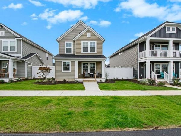 8290 Cook'S Corner Drive, Unit 5, Byron Center, MI 49315