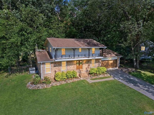 12115 Greenleaf Drive, Huntsville, AL 35803