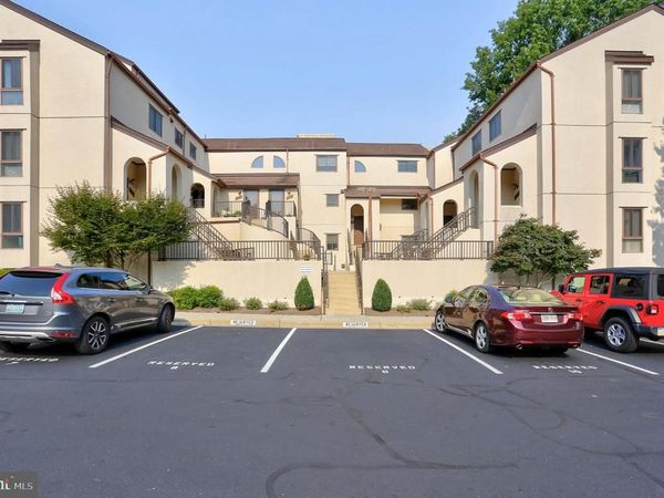8906 BATTERY PLACE , Unit 4, BETHESDA, MD 20814