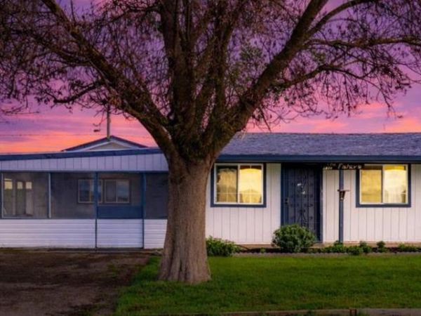 30000 Kasson Rd 1B26 S Redwood Dr, Tracy, CA 95304
