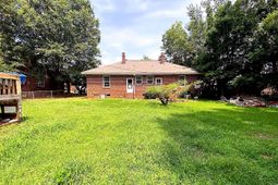 747 Holloway Avenue photo 4