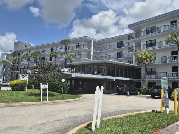 Boca Raton, FL 33428