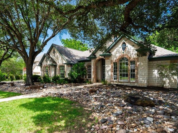2513 Niemann DR, Austin, TX 78748