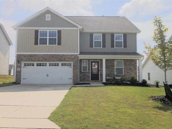 212 Antietam Place , Mebane, NC 27302