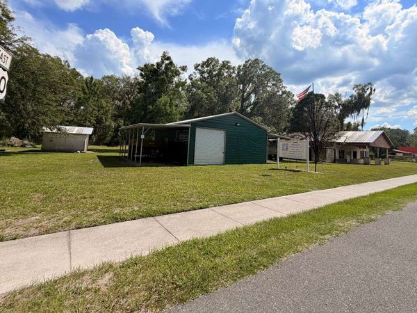 24042 US HWY 90, Sanderson, FL 32072