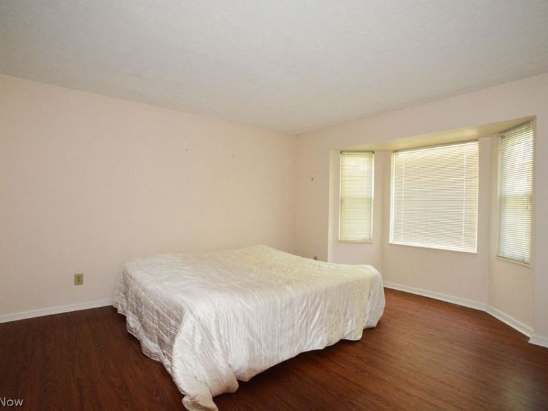 5999 Halle Farm Drive, Unit A, Willoughby, OH 44094 Photo 11