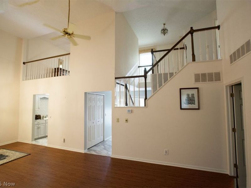 5999 Halle Farm Drive, Unit A, Willoughby, OH 44094 Photo 13