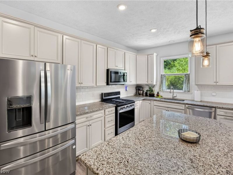 8643 Tahoe Drive, Macedonia, OH 44056 Photo 14