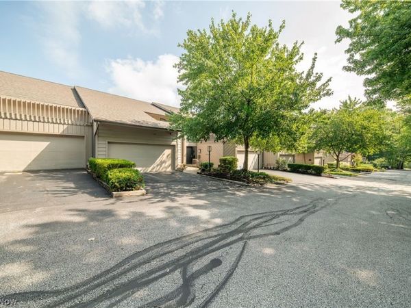 5751 Som Center Road , Solon, OH 44139