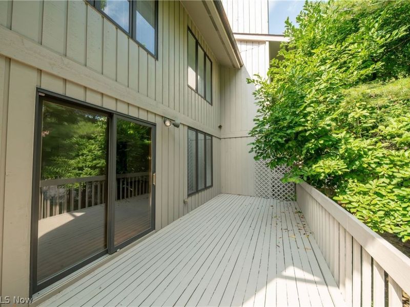 5751 Som Center Road, Solon, OH 44139 Photo 21