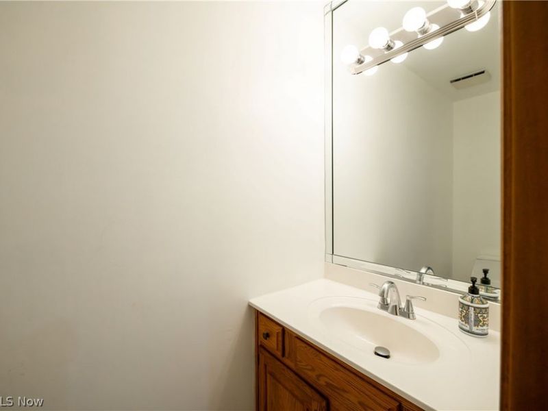 5751 Som Center Road, Solon, OH 44139 Photo 22