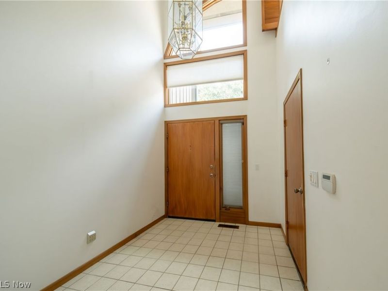5751 Som Center Road, Solon, OH 44139 Photo 5