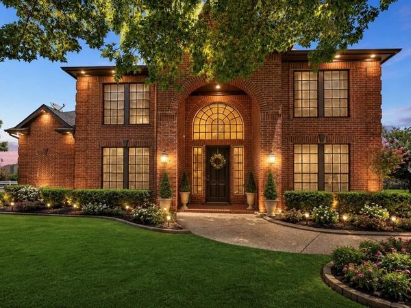 1121 Cogburn Court, Shady Shores, TX 76208