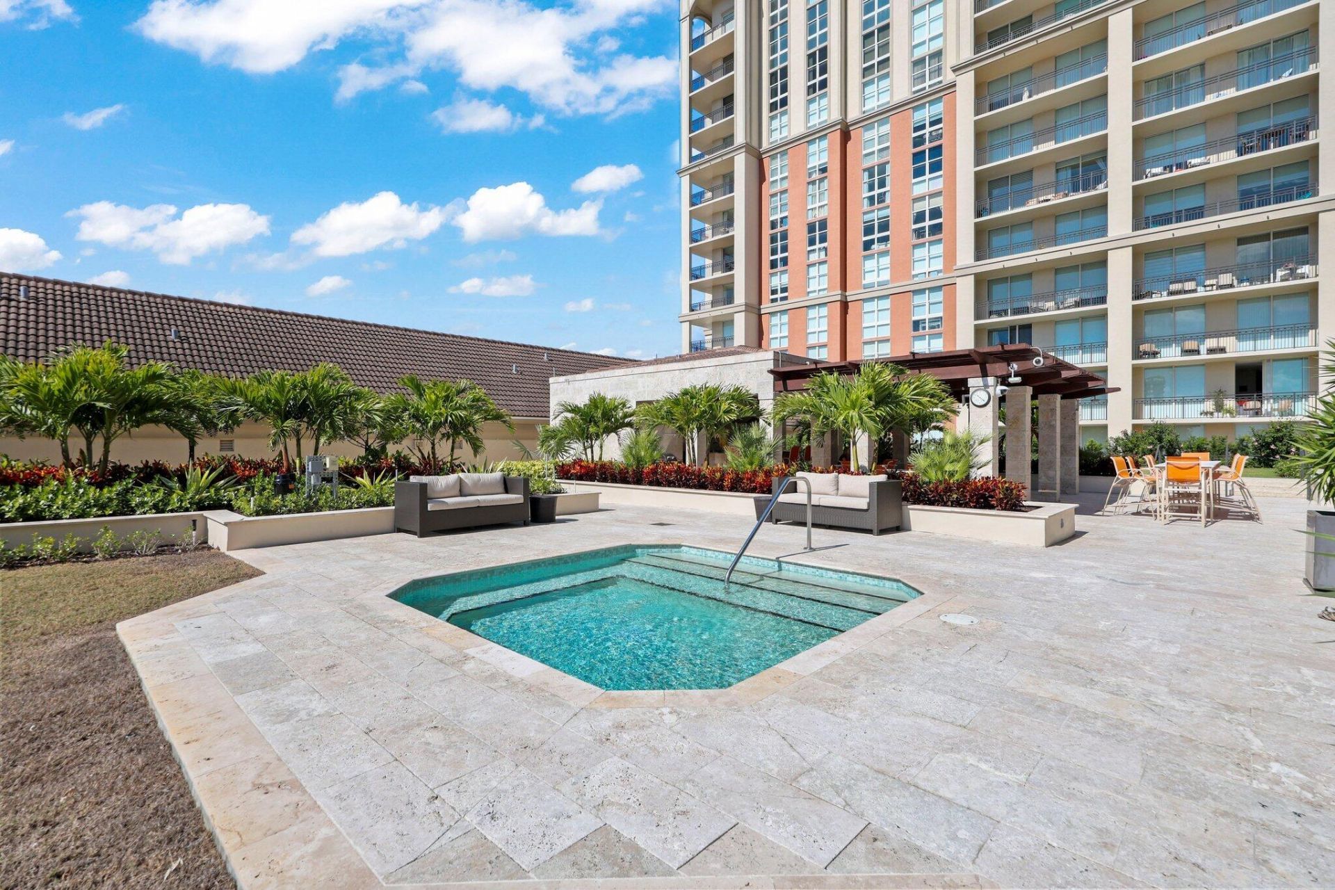 550 Okeechobee Boulevard, Unit 1407, West Palm Beach, FL 33401 Photo