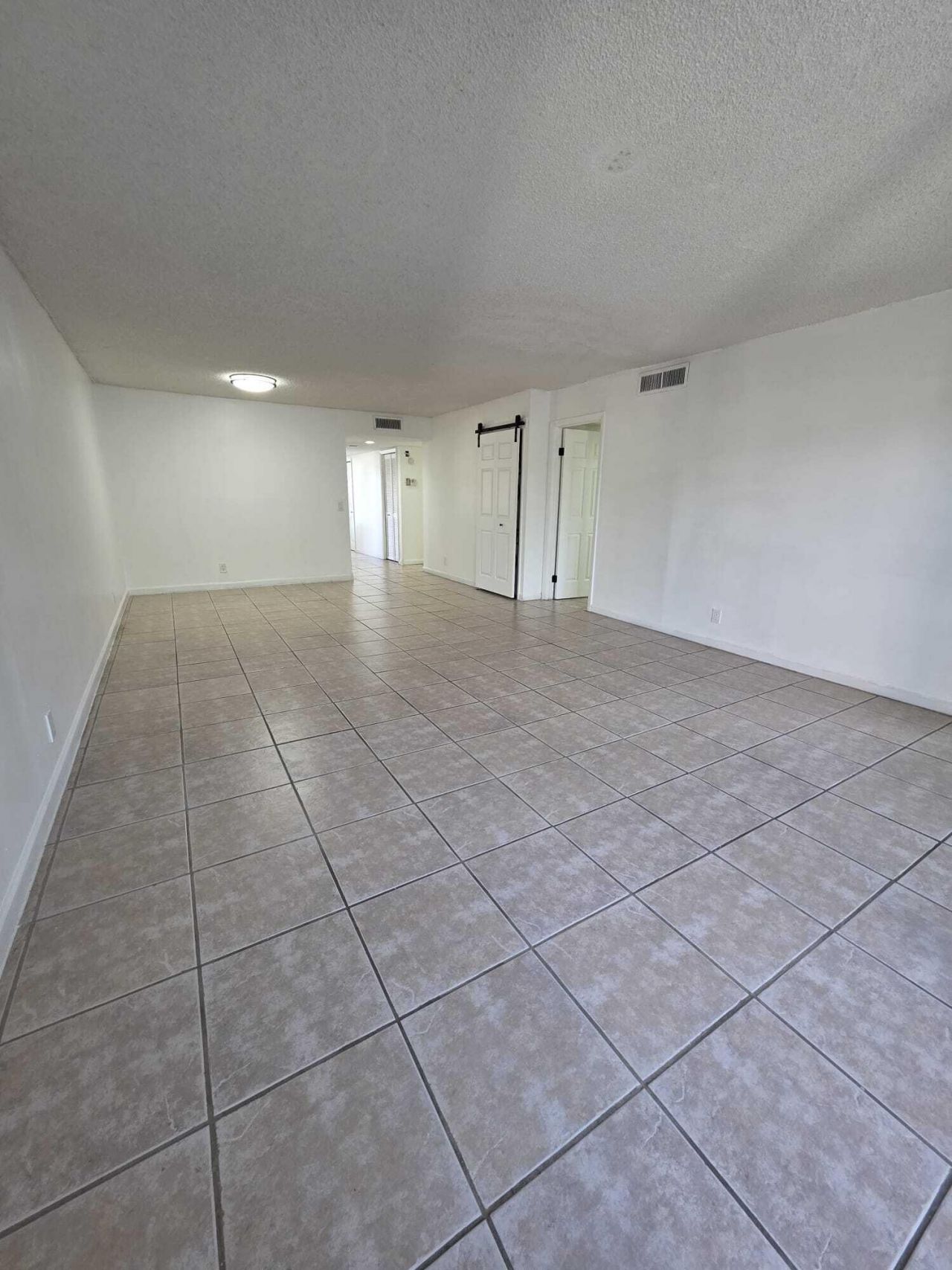390 Racquet Club Road, Weston, FL 33326 Photo
