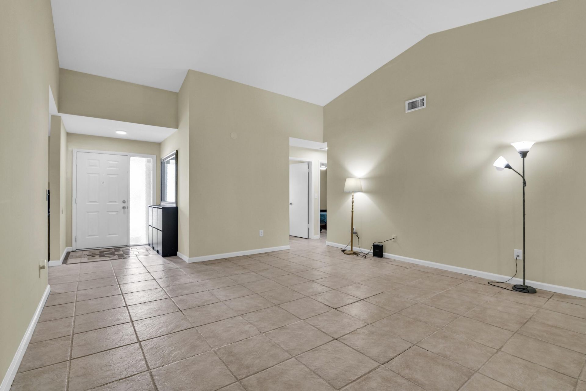 3930 NW 79th Way, Davie, FL 33024 Photo