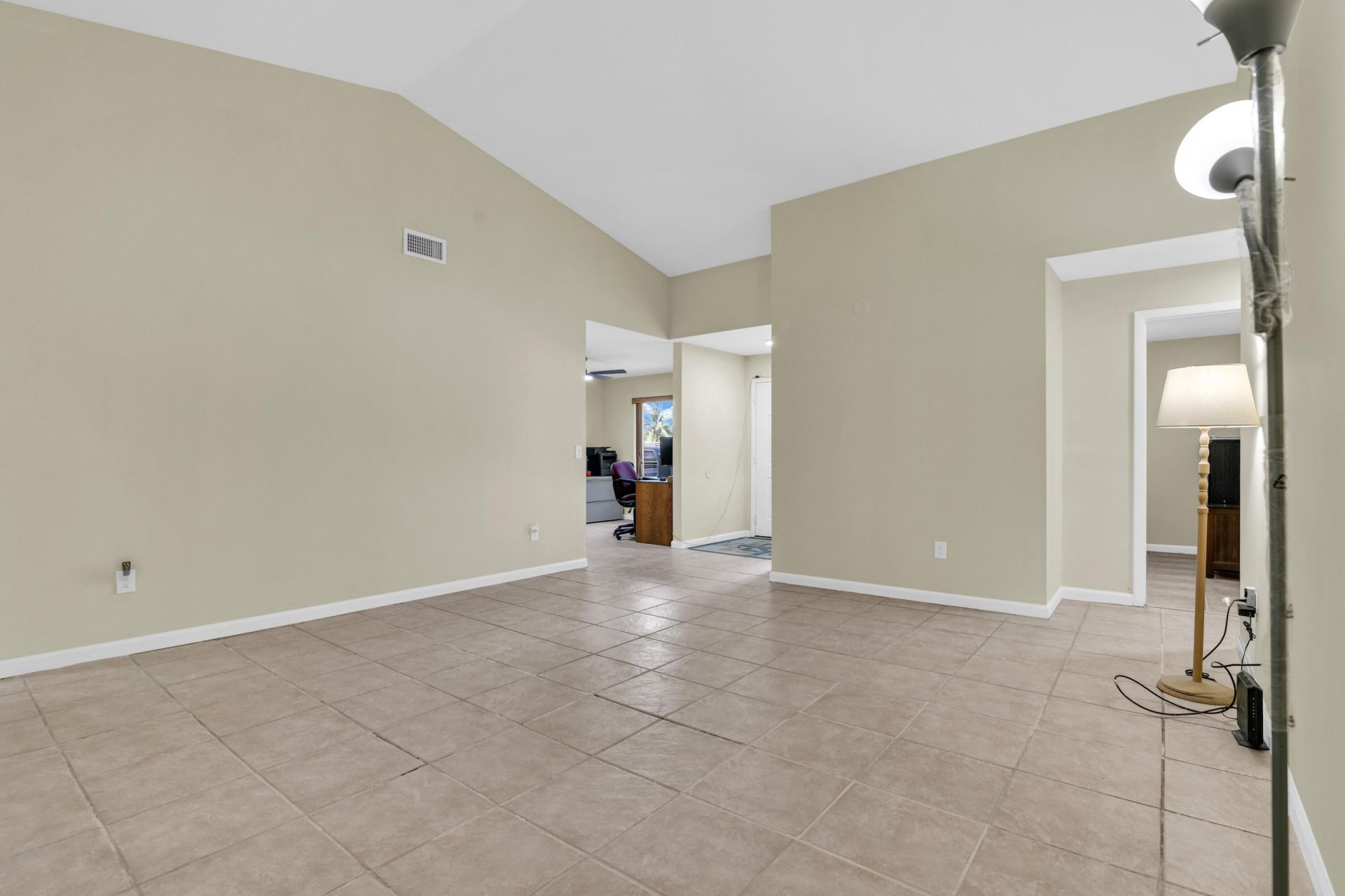 3930 NW 79th Way, Davie, FL 33024 Photo