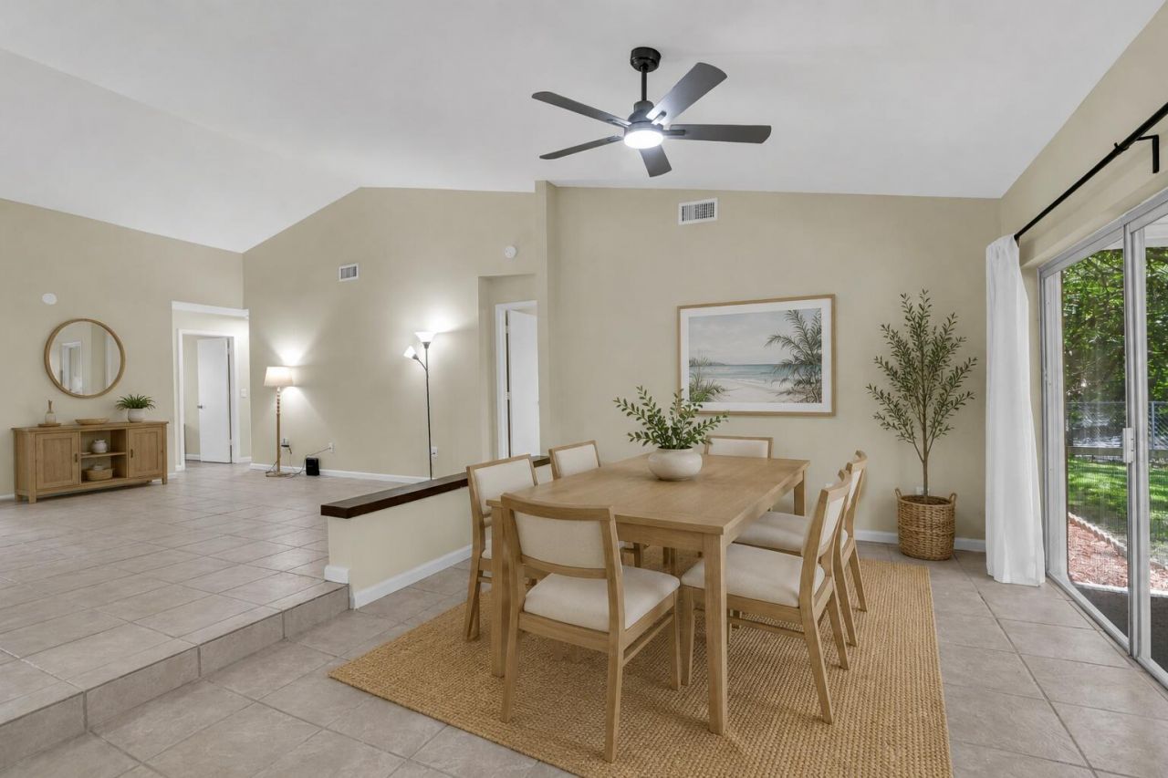 3930 NW 79th Way, Davie, FL 33024 Photo