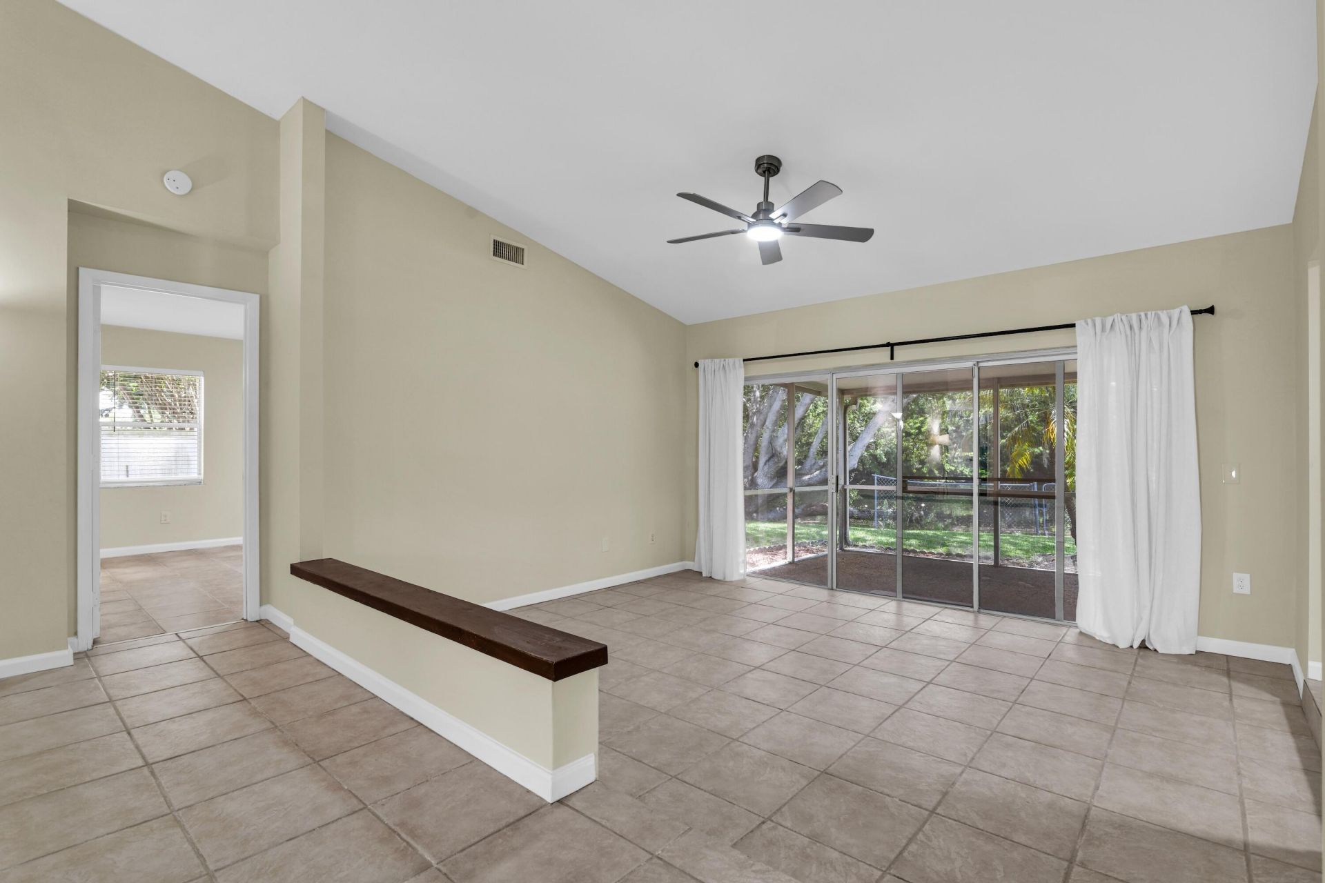 3930 NW 79th Way, Davie, FL 33024 Photo