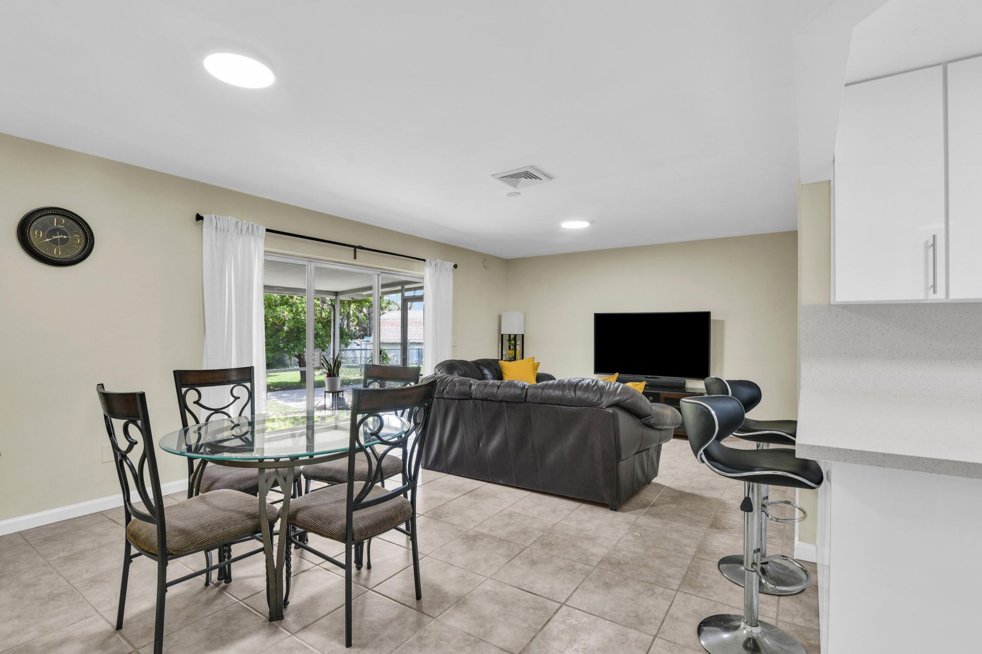 3930 NW 79th Way, Davie, FL 33024 Photo