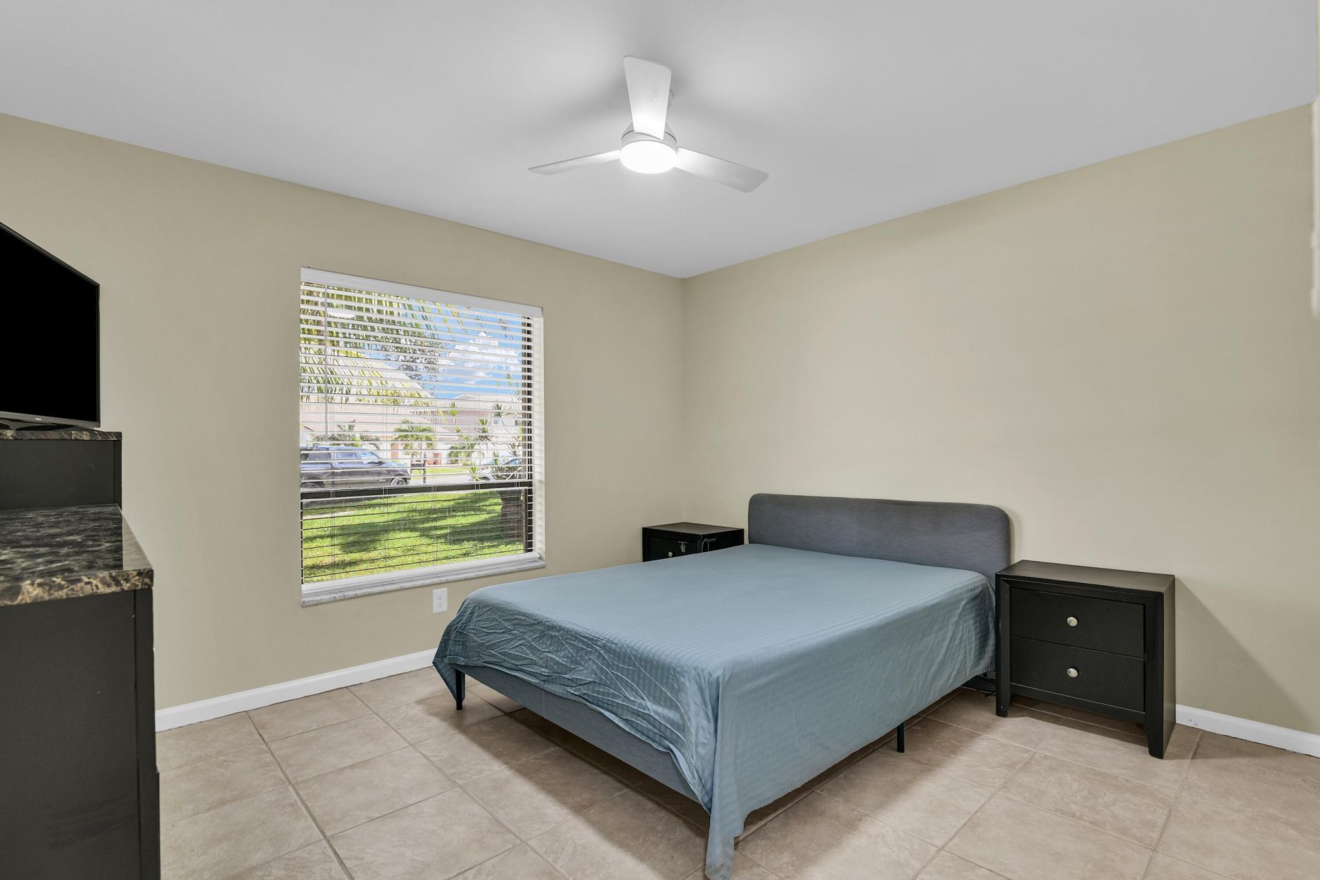 3930 NW 79th Way, Davie, FL 33024 Photo