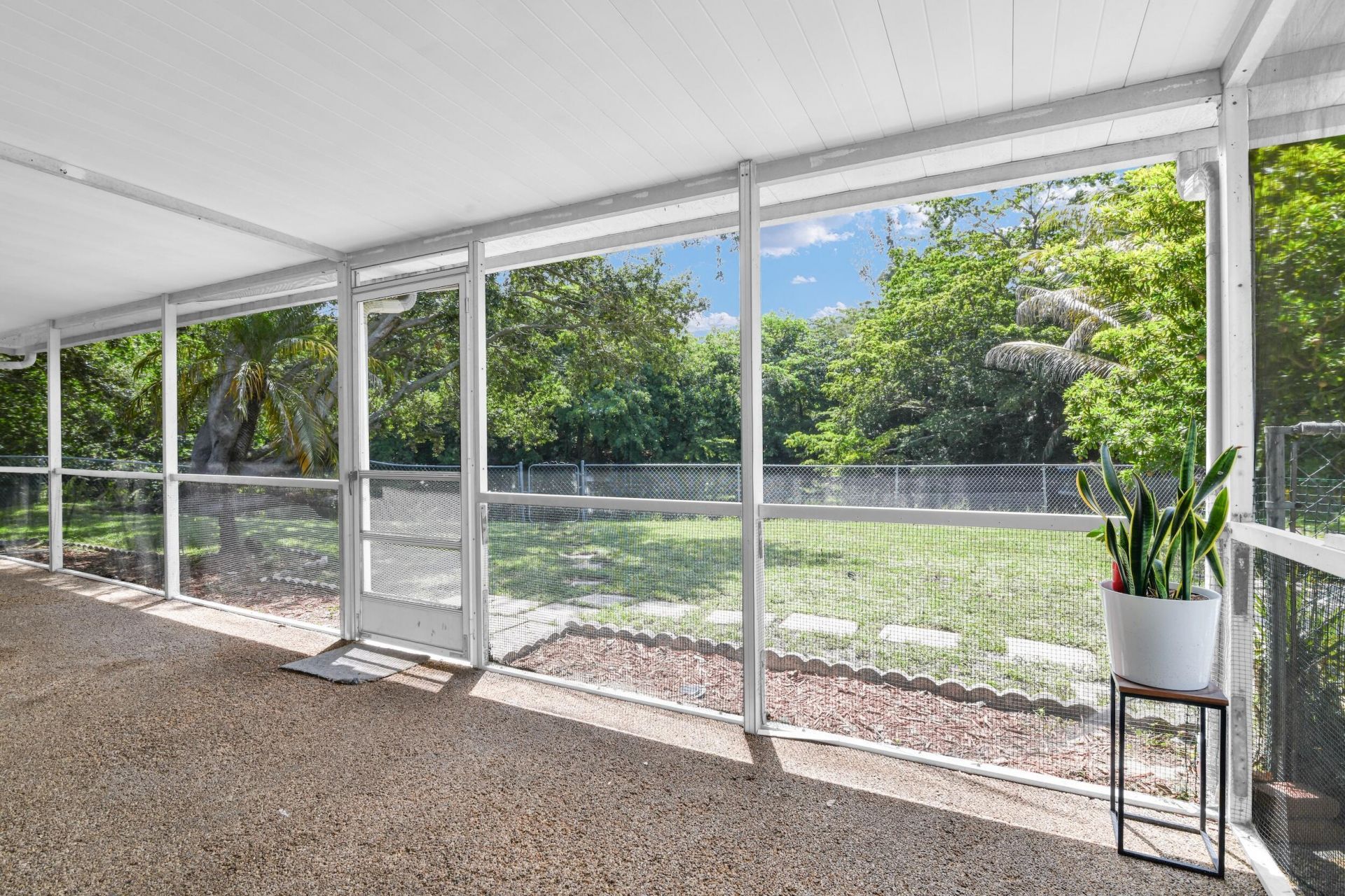 3930 NW 79th Way, Davie, FL 33024 Photo
