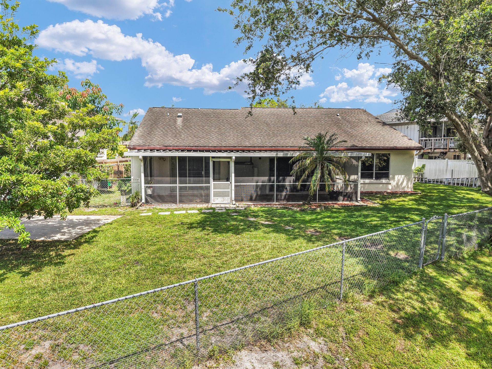 3930 NW 79th Way, Davie, FL 33024 Photo