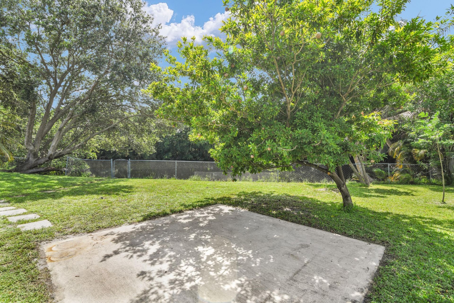 3930 NW 79th Way, Davie, FL 33024 Photo